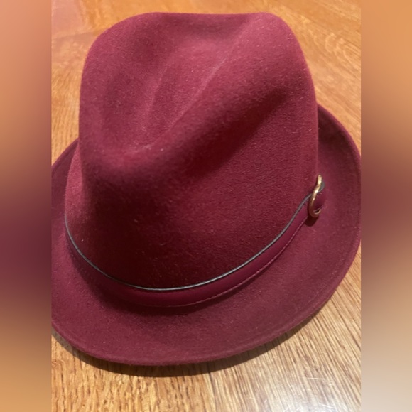 Gucci hat - Picture 2 of 5